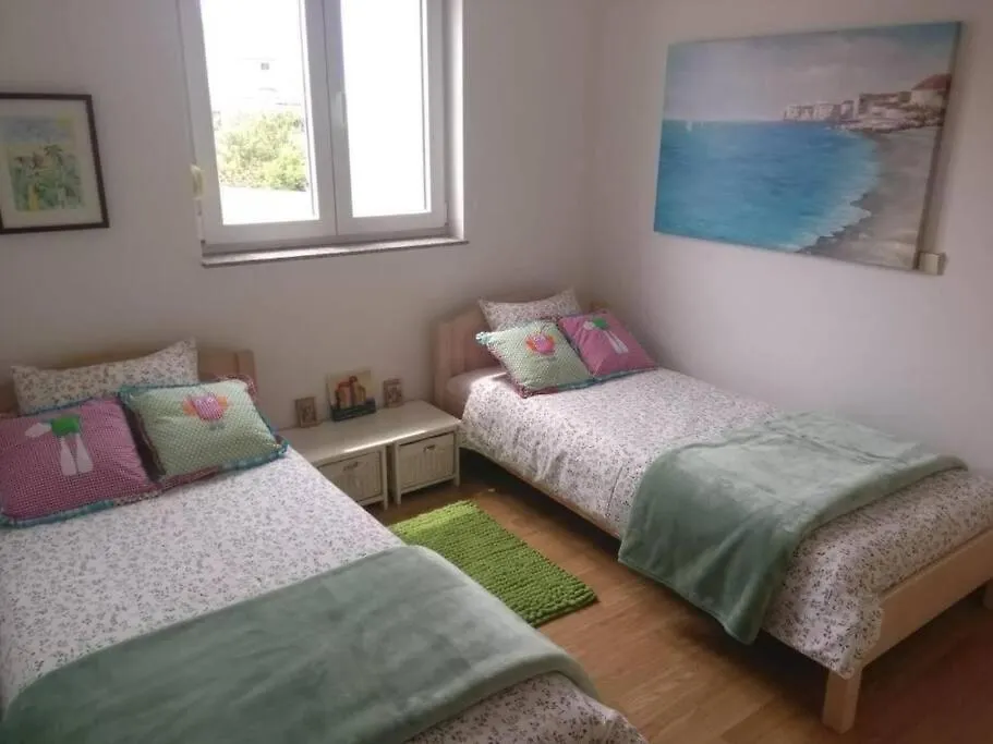 Apartment Two Olives, Free Parking, Close To Beaches & Park 普莱曼图拉